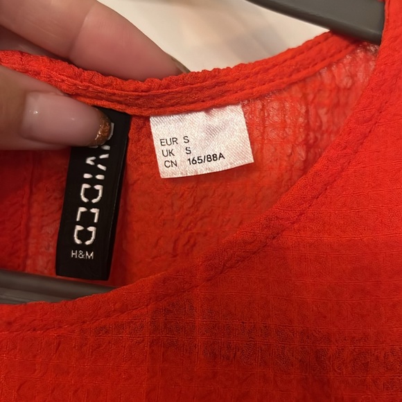 H&M Red tiered dress - Picture 3 of 8